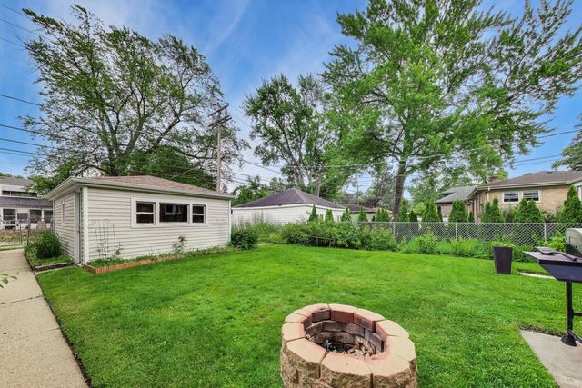 7923 Kolmar Avenue, Skokie, IL 60076