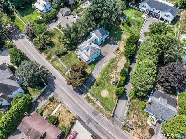 647 Bronson Road, Fairfield, CT 06890