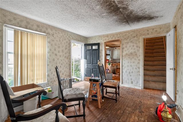 2549 26th Street, Cuyahoga Falls, OH 44223