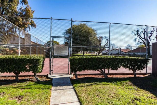 1814 N Vineyard G, Ontario, CA 91764