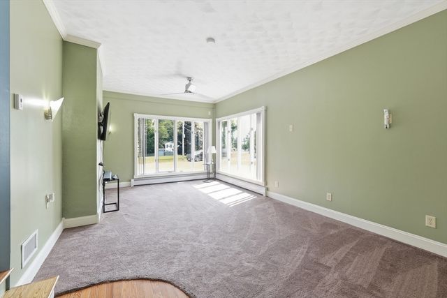 45 Stoneleigh Road, Worcester, MA 01606