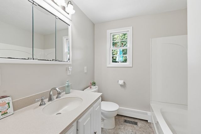 45 Stoneleigh Road, Worcester, MA 01606