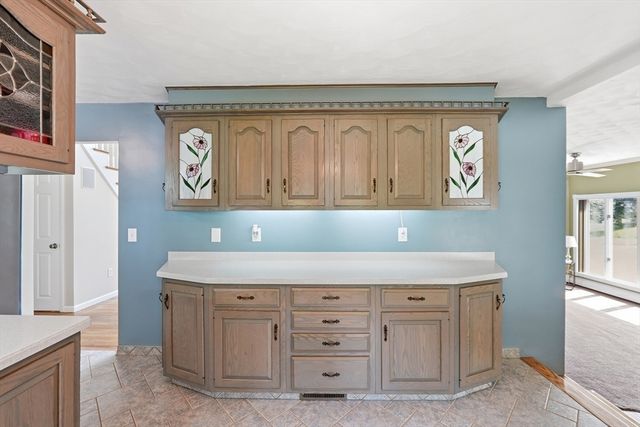 45 Stoneleigh Road, Worcester, MA 01606