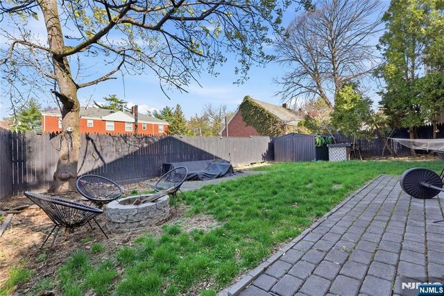 770 Hartwell Street, Teaneck, NJ 07666
