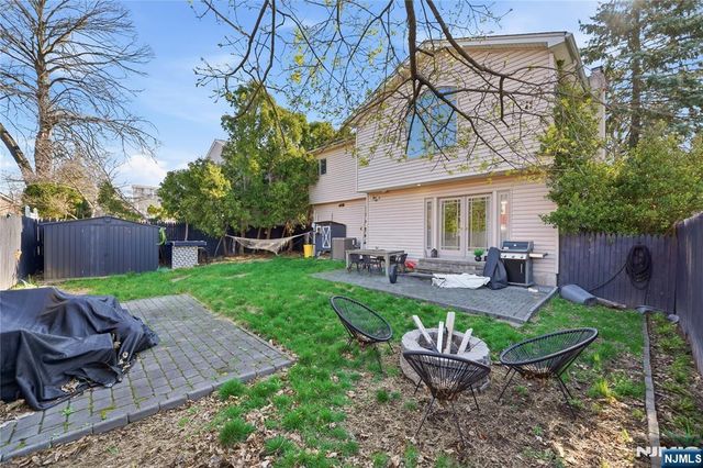 770 Hartwell Street, Teaneck, NJ 07666
