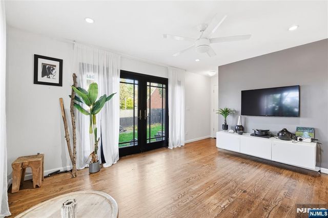 770 Hartwell Street, Teaneck, NJ 07666