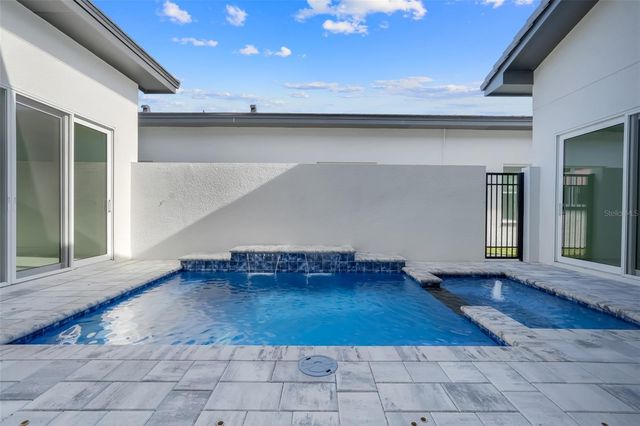 3044 KENSINGTON AVENUE, Davenport, FL 33837