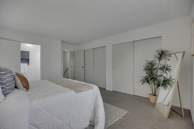 4641 Athalia Drive, 18b, Columbus, OH 43228