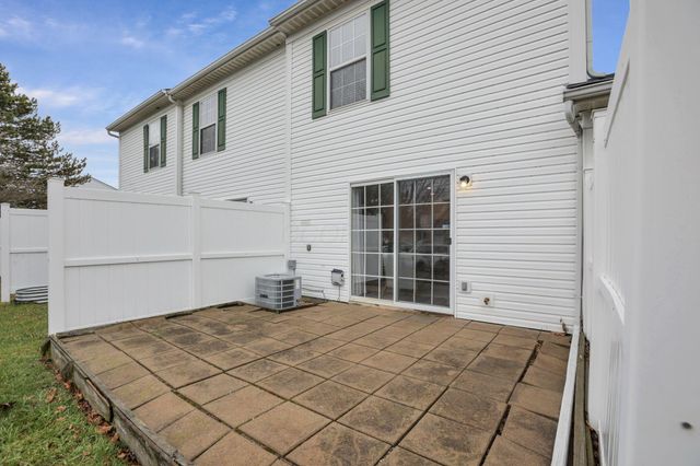 4641 Athalia Drive, 18b, Columbus, OH 43228