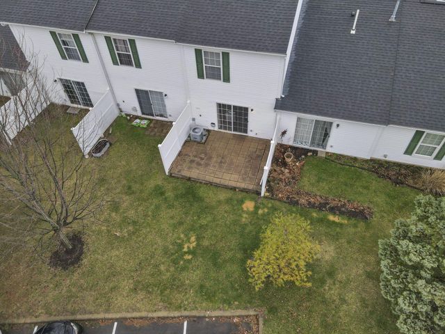 4641 Athalia Drive, 18b, Columbus, OH 43228