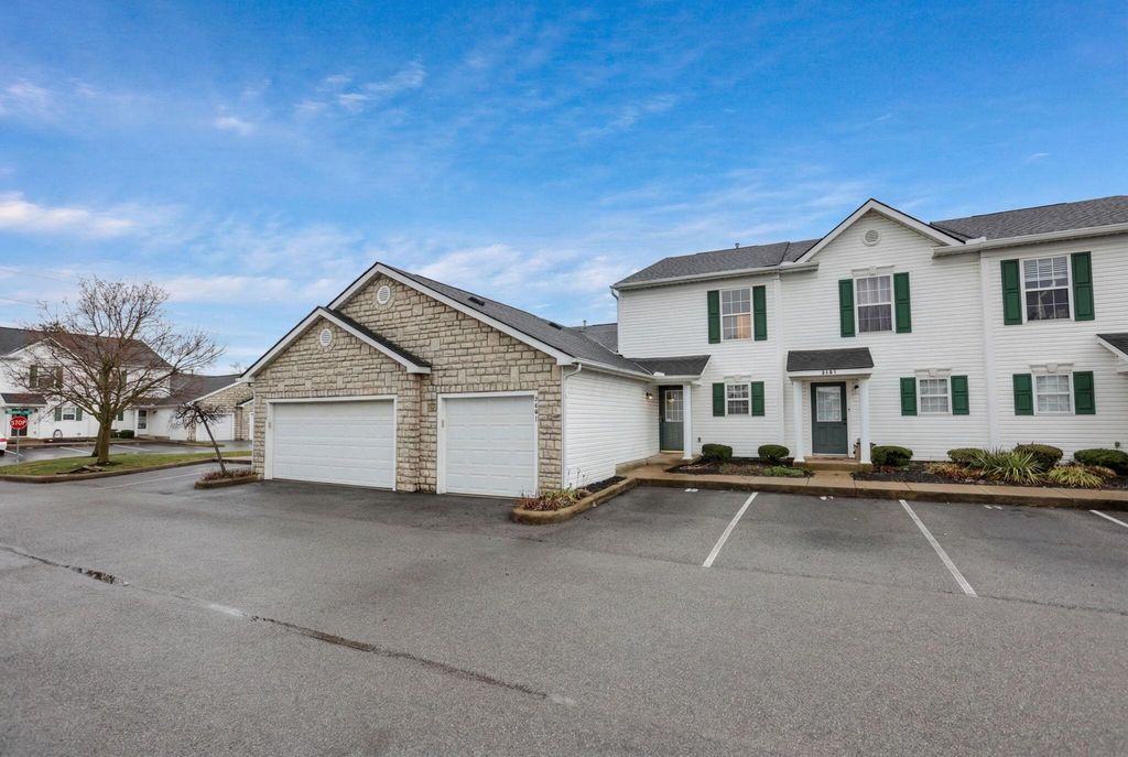 4641 Athalia Drive, 18b, Columbus, OH 43228