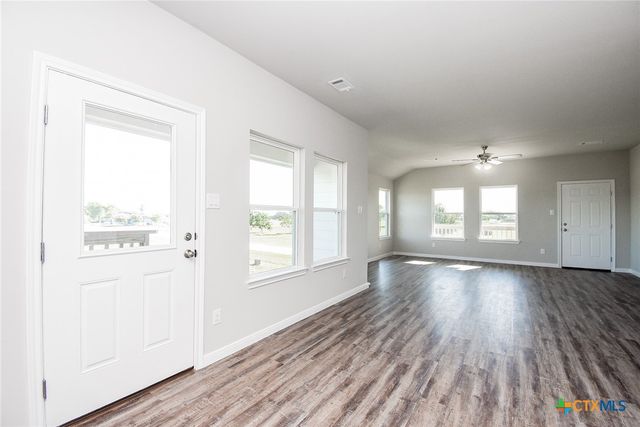 544 Buckskin Drive, Palacios, TX 77465