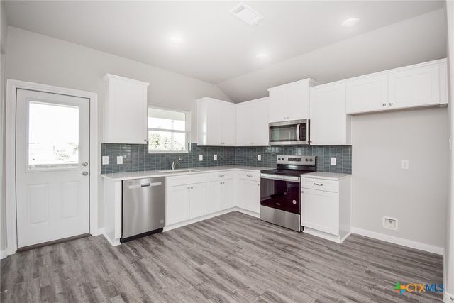 544 Buckskin Drive, Palacios, TX 77465