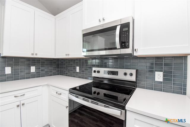 544 Buckskin Drive, Palacios, TX 77465