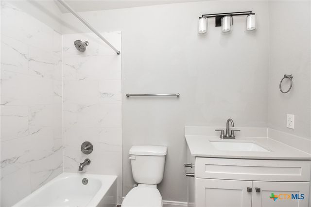 544 Buckskin Drive, Palacios, TX 77465