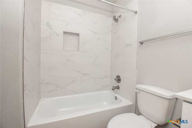 544 Buckskin Drive, Palacios, TX 77465