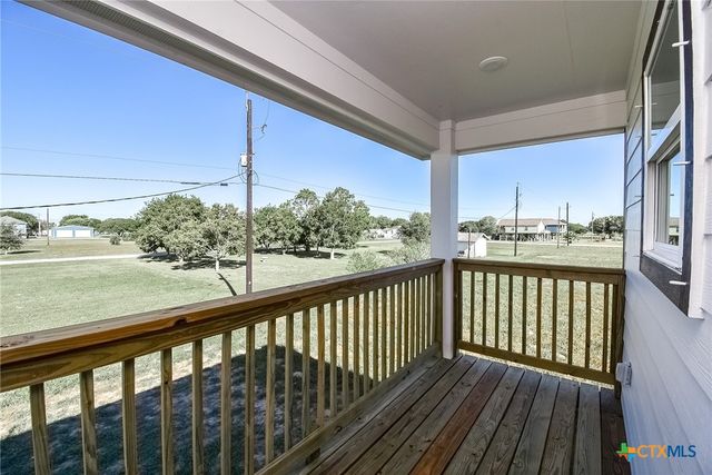 544 Buckskin Drive, Palacios, TX 77465