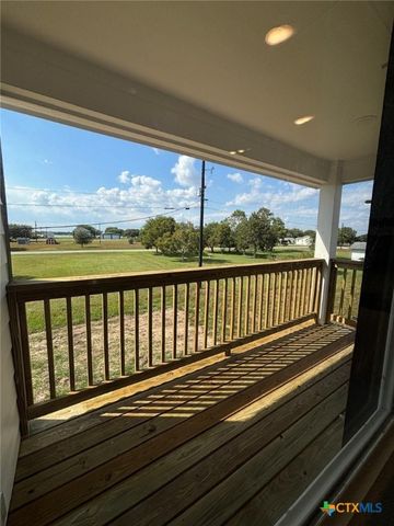 544 Buckskin Drive, Palacios, TX 77465