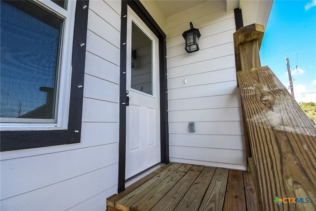 544 Buckskin Drive, Palacios, TX 77465