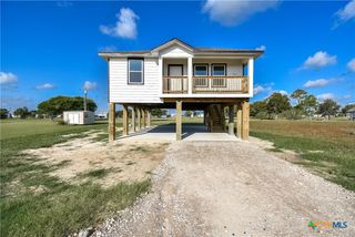 544 Buckskin Drive, Palacios, TX 77465