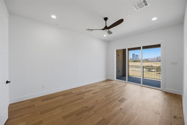 404 Vista Buena Trail, Fort Worth, TX 76111