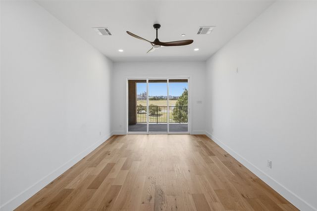 404 Vista Buena Trail, Fort Worth, TX 76111