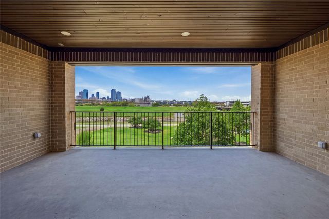 404 Vista Buena Trail, Fort Worth, TX 76111