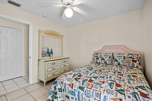 1215 37th Avenue, Vero Beach, FL 32960