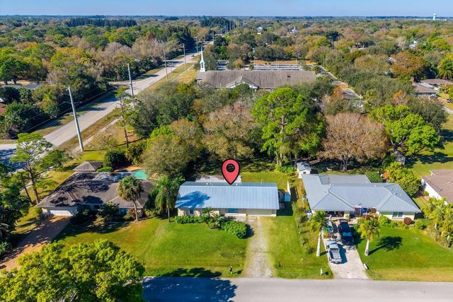 1215 37th Avenue, Vero Beach, FL 32960