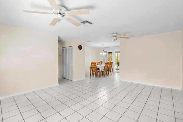 1215 37th Avenue, Vero Beach, FL 32960