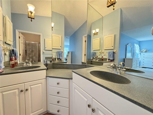 1304 PERICO POINT CIRCLE, Bradenton, FL 34209