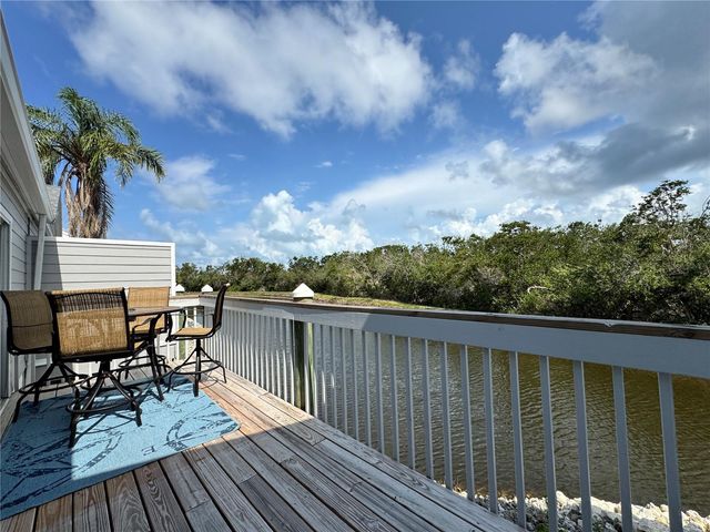 1304 PERICO POINT CIRCLE, Bradenton, FL 34209