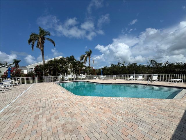 1304 PERICO POINT CIRCLE, Bradenton, FL 34209