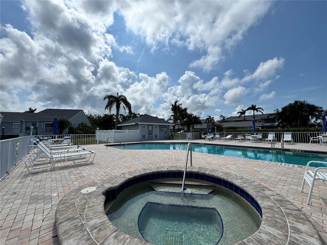 1304 PERICO POINT CIRCLE, Bradenton, FL 34209