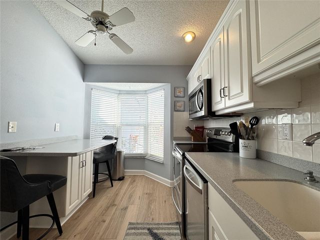 1304 PERICO POINT CIRCLE, Bradenton, FL 34209