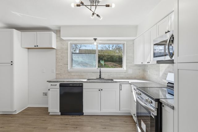 107 Janet Kay, Longview, TX 75605