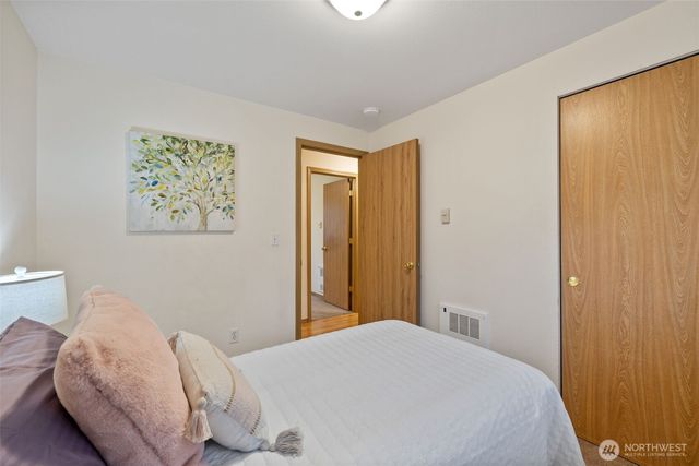 405 Amberwood Circle, Sultan, WA 98294