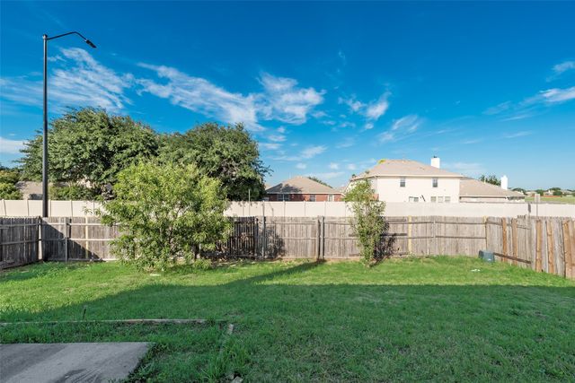 7437 Diamond Springs Trail, Fort Worth, TX 76123