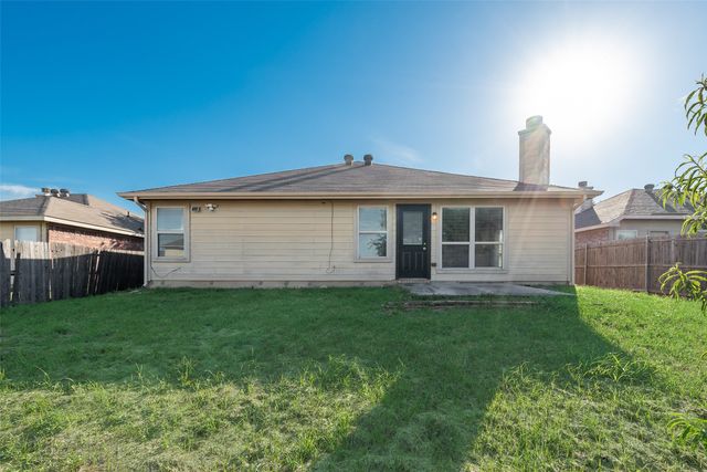7437 Diamond Springs Trail, Fort Worth, TX 76123