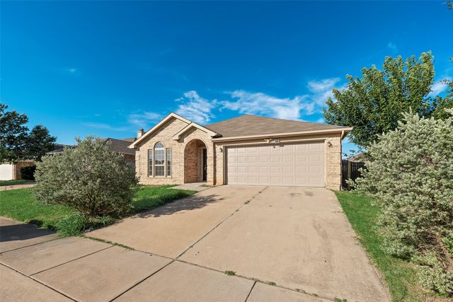 7437 Diamond Springs Trail, Fort Worth, TX 76123