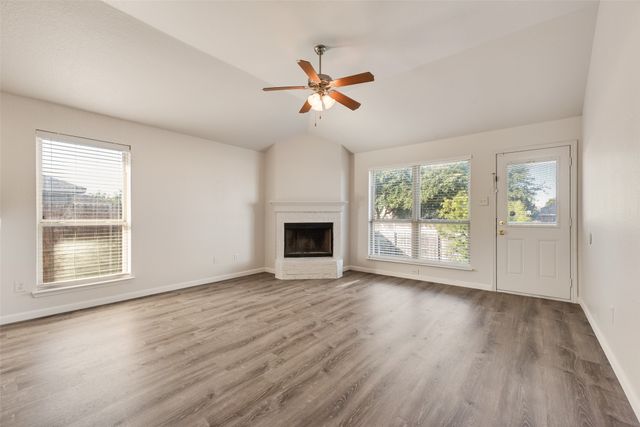 7437 Diamond Springs Trail, Fort Worth, TX 76123