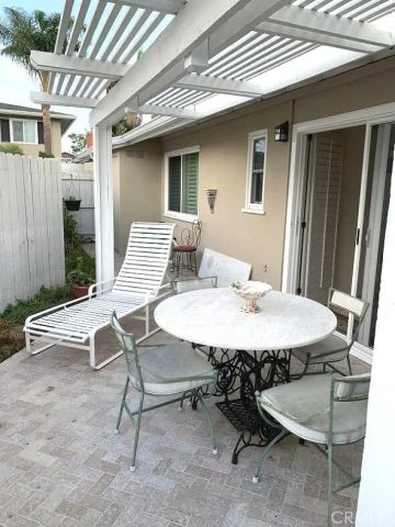 1741 Tustin Avenue 49, Costa Mesa, CA 92627