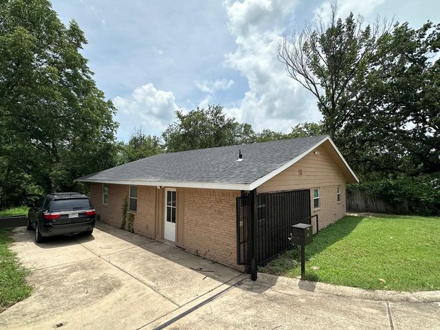 400 E Shady Grove Road, Irving, TX 75060