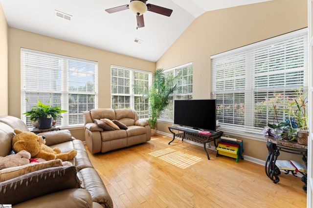 116 Landau Place, Simpsonville, SC 29680