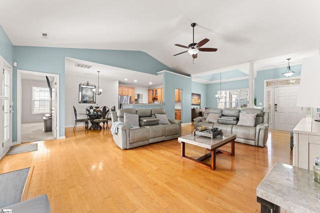 116 Landau Place, Simpsonville, SC 29680