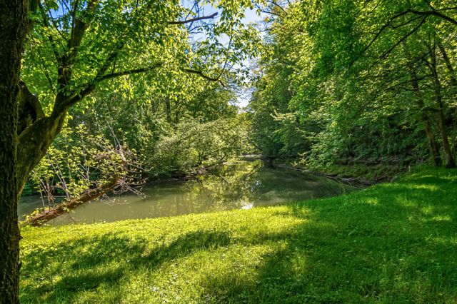 300 Gunter Smith Rd, Pulaski, TN 38478