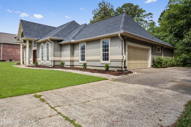 19633 Champion Circle, Gulfport, MS 39503