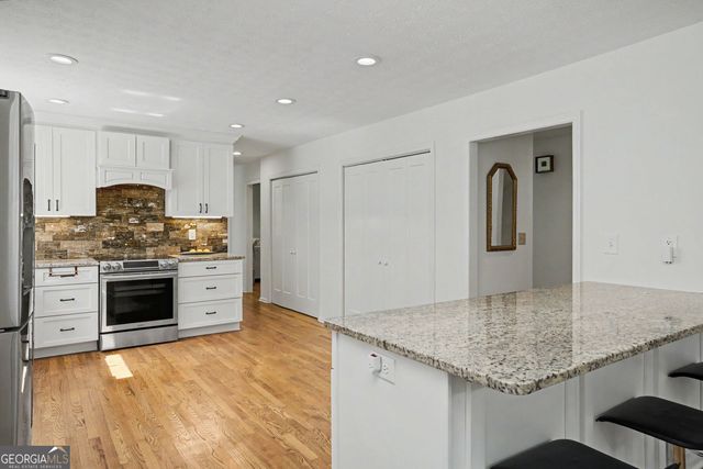 360 Darren Drive, Fayetteville, GA 30215