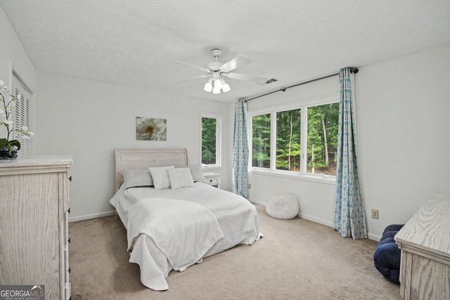 360 Darren Drive, Fayetteville, GA 30215
