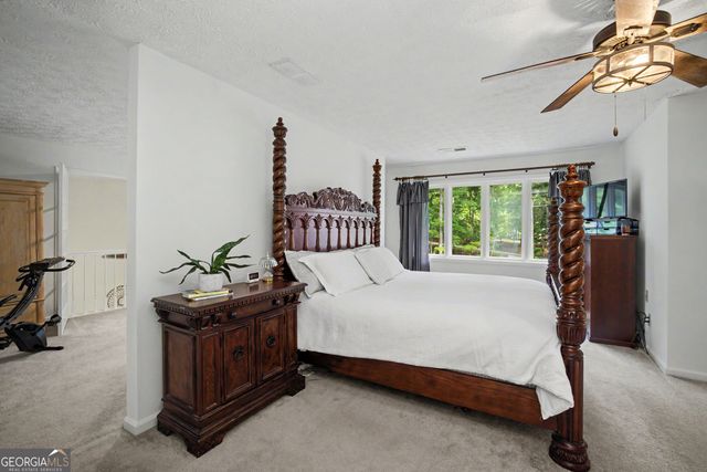 360 Darren Drive, Fayetteville, GA 30215